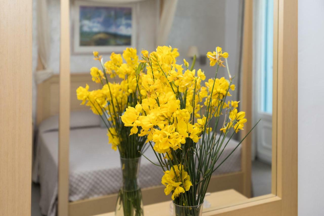 Blue Harmony Hotel Кинион Экстерьер фото